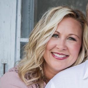 Meet your Posher, Becca